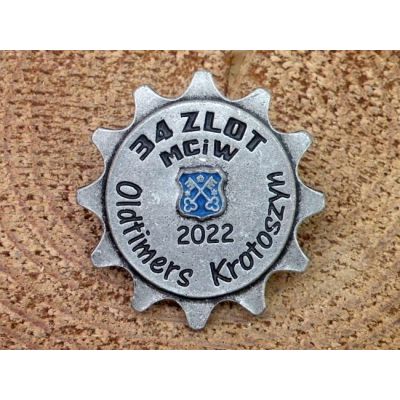 34 Zlot MCiW Oldtimers Krotoszyn 2022 Znaczek Zlotowy Blacha Wpinka