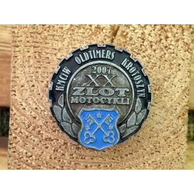 KMCiW Oldtimers Krotoszyn 2007 XX Zlot Motocykli Znaczek Zlotowy Blacha Wpinka