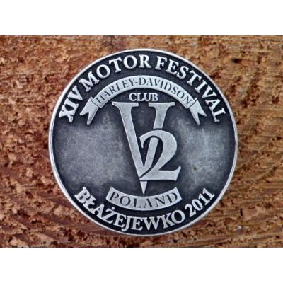 XIV Motor Festival Błażejewko 2011 H-D V2 Club Poland Znaczek Zlotowy Blacha Wpinka