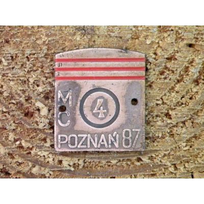 4 MC Poznań 87 Znaczek Zlotowy Blacha Wpinka