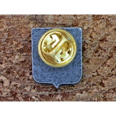 Orzeł W Koronie Godło Polska Czerwone Tło Znaczek Wpinka Blacha Pin