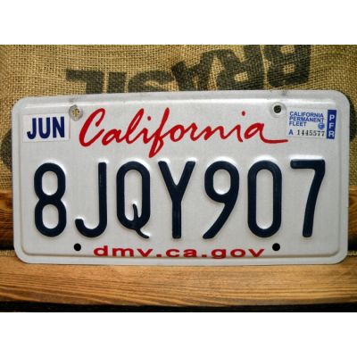 California Tablica Rejestracyjna USA Szyld Rejestracja Oryginał 8JQY907