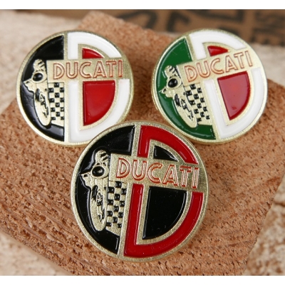 Ducati Znaczek Metalowy Wpinka Blacha Pin Logo Czarno Białe